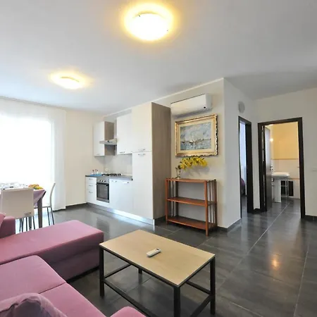 Apartahotel Mistretta Altavilla Milicia