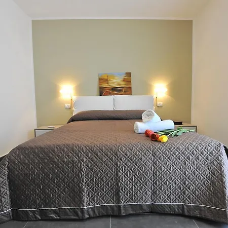 Apartahotel Mistretta Altavilla Milicia