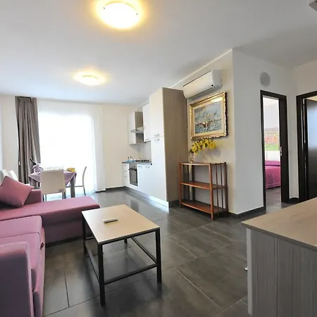 Mistretta Aparthotel